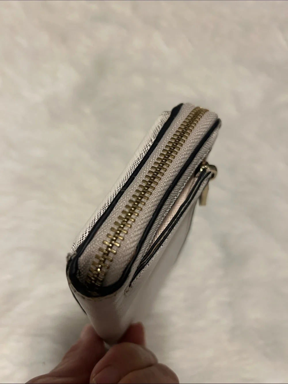Tory Burch Cream Leather Wristlet with Gold Logo